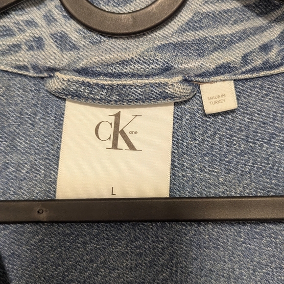 Calvin Klein Abstract Demin Jacket, Large - Picture 7 of 12